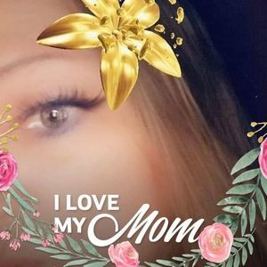 Meet your Posher, Chrissy